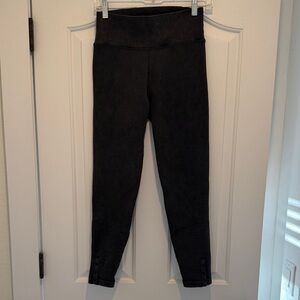 Aerie Off-Black High-Waisted Ribbed Leggings